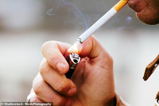 南方都市报@欧盟禁烟令推动英国“销烟”风暴：今年5月起英国全面禁售薄荷烟