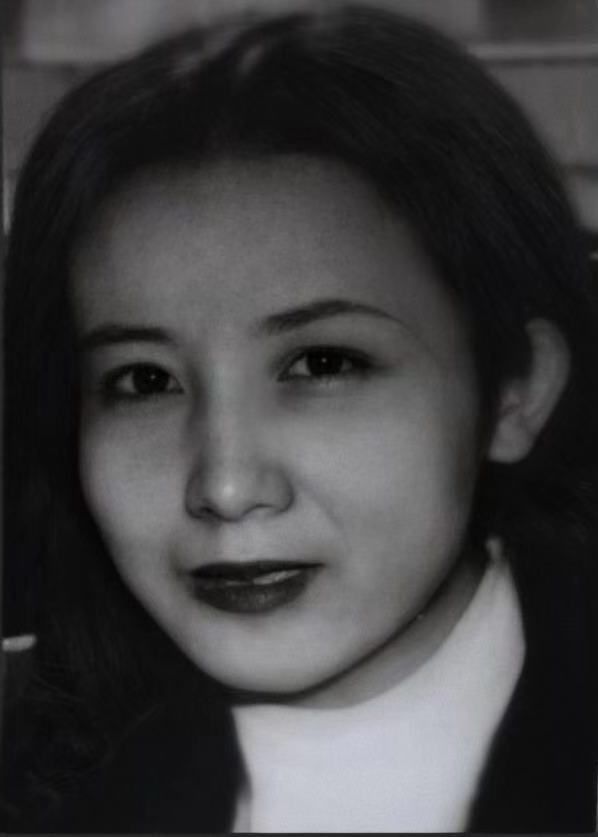 悬赏10万涉命案高颜值女嫌疑人继续被通缉记住这2张脸