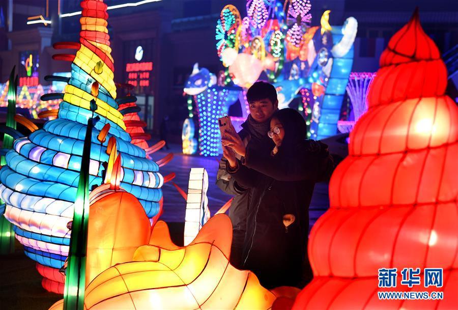 【新华网】花灯迎春