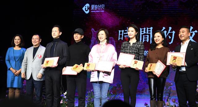 「北京日报客户端」资助贫困聋儿完成人工耳蜗植入手术，名主播开朗诵会