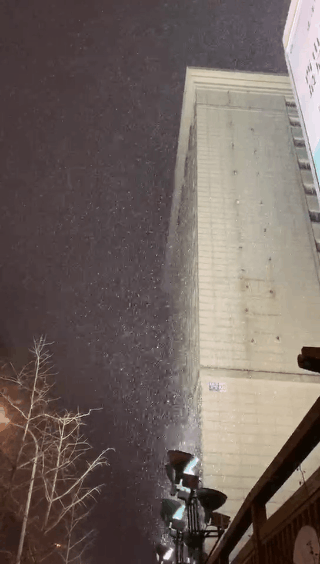 北京晚报■北京初雪大片来了！出门前留意，这些高速因雪封路