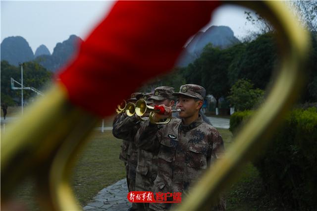 「中国军网」你的司号员上线啦！“听听”他们军号声里的故事