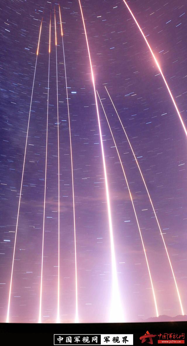 中国军视网■「军视界」震撼！来看“导弹发射先锋营”的光与影