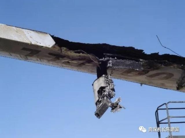「澎湃新闻」资深机长分析乌克兰航空坠机原因：查残骸可知是否被导弹击中