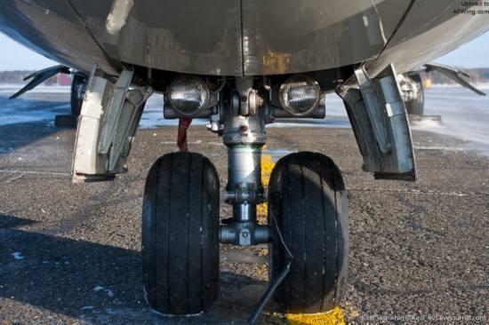 #上游新闻#又见偷渡悲剧！法航一客机起落架内惊现一具儿童尸体