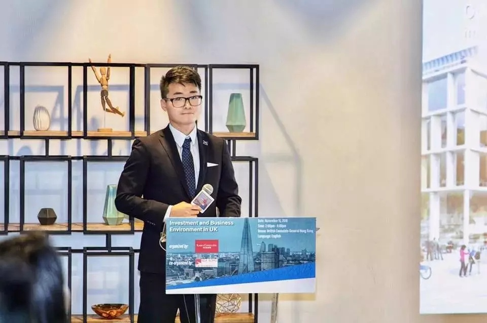 [环球网]郑文杰发声明，称与家人断绝一切关系