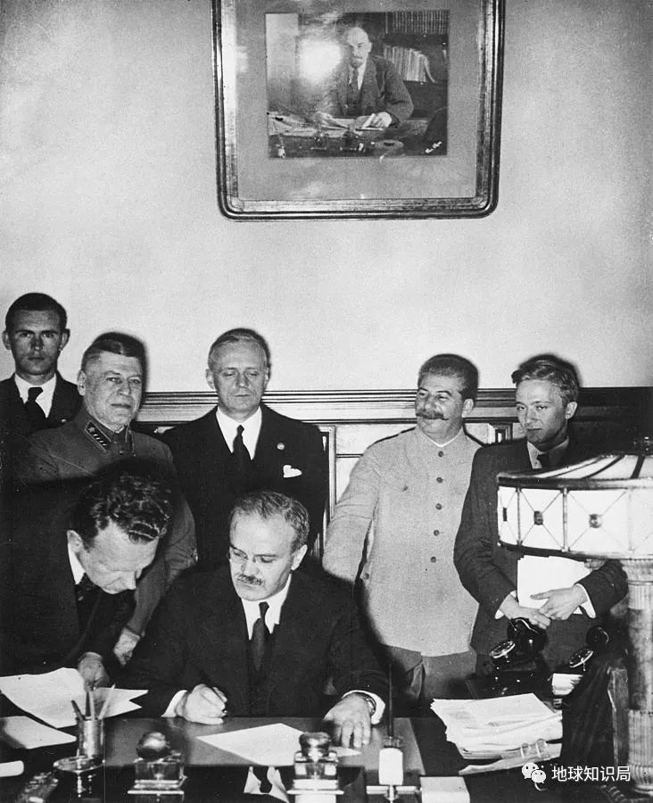 东德首都在柏林,西德首都在哪里?_人民号