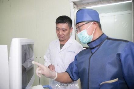 「中国军网」中国第7批赴马里维和医疗分队紧急救治遇袭批量伤员