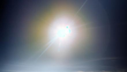 上观新闻■神奇！内蒙古呼伦贝尔出现“幻日”景观