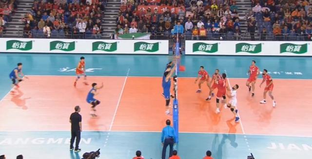 北京日报客户端@连续八年，一局不胜！中国男排再次不胜伊朗队无缘东京奥运会