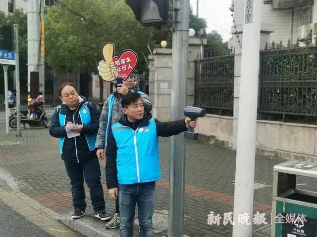 「新民网」他们为踏上归途的人们保驾护航