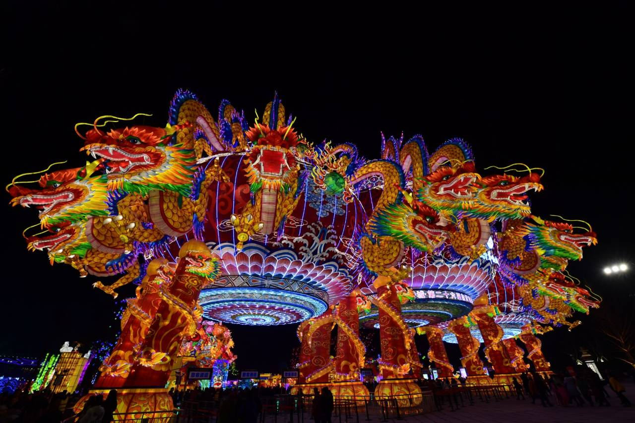 一大波高清大图来袭第二十六届自贡国际恐龙灯会开幕啦