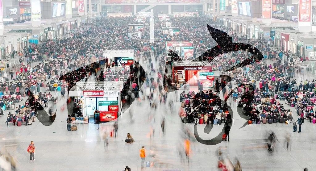 「央视一套」乘火车出行，不小心“丢了”行李！别慌，小编给您支几招→