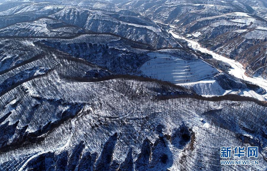 【新华网】黄土高原 雪后银装