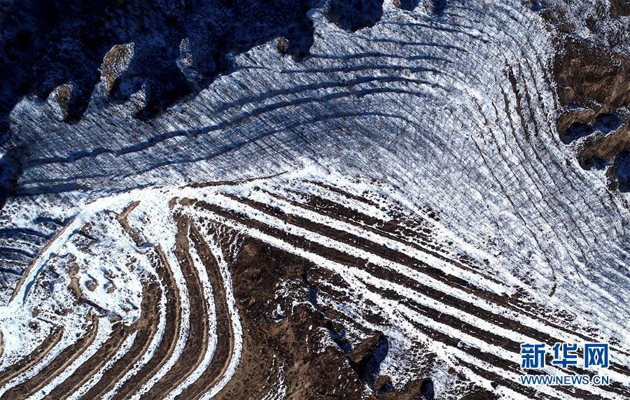 【新华网】黄土高原 雪后银装