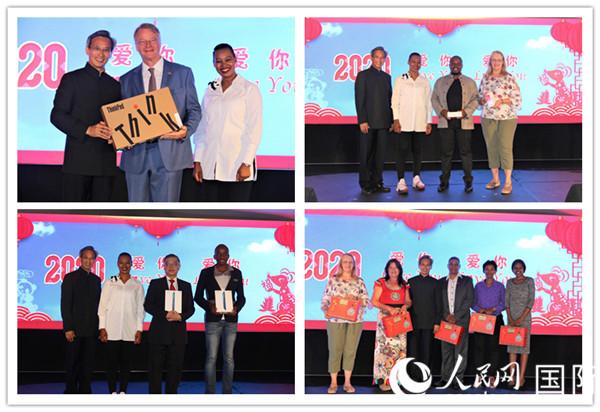 「人民网」中国驻南非使馆隆重举办欢乐春节暨首届使馆开放日活动