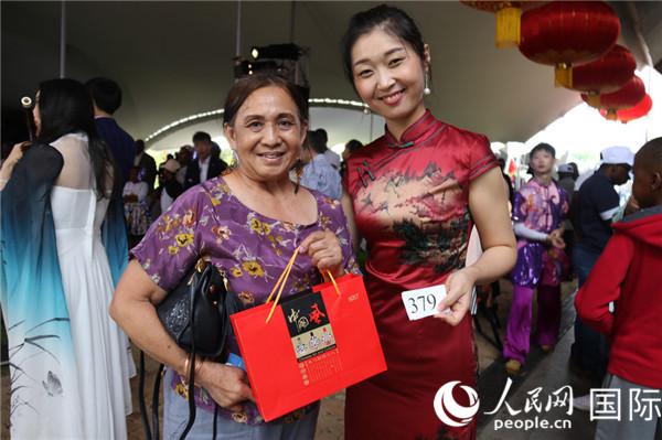 「人民网」中国驻南非使馆隆重举办欢乐春节暨首届使馆开放日活动