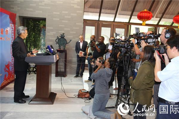 「人民网」中国驻南非使馆隆重举办欢乐春节暨首届使馆开放日活动