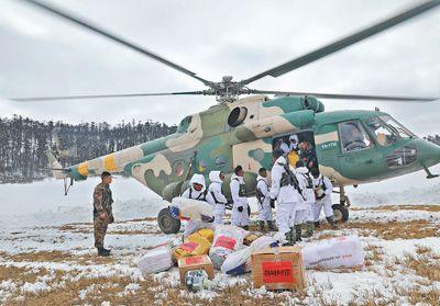 [人民网]特别年货到边哨