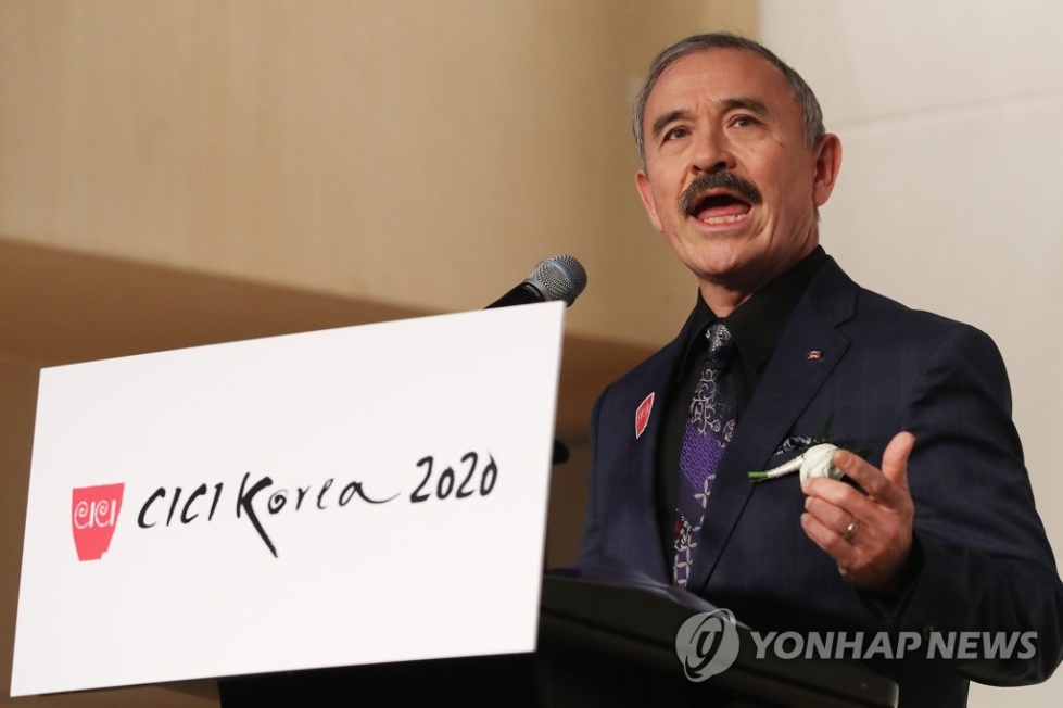 央视新闻客户端：韩国计划开放赴朝散客游 美国为啥不乐意了？