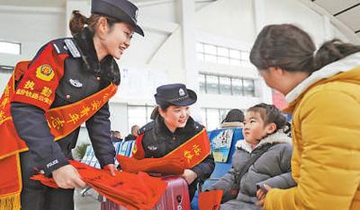 【人民网】服务贴心 旅途舒心