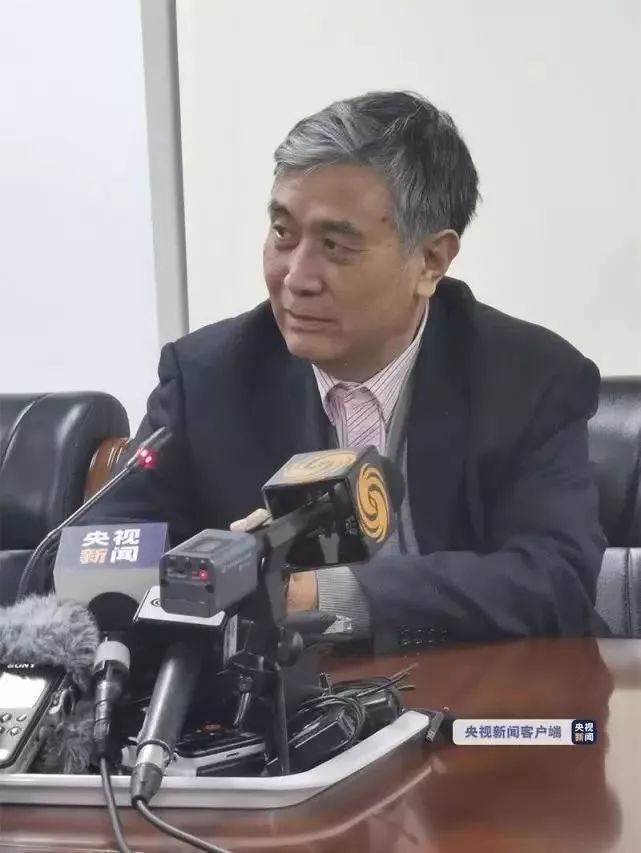 「光明日报」为何感觉疫情突然爆发？国家卫健委高级别专家组解答