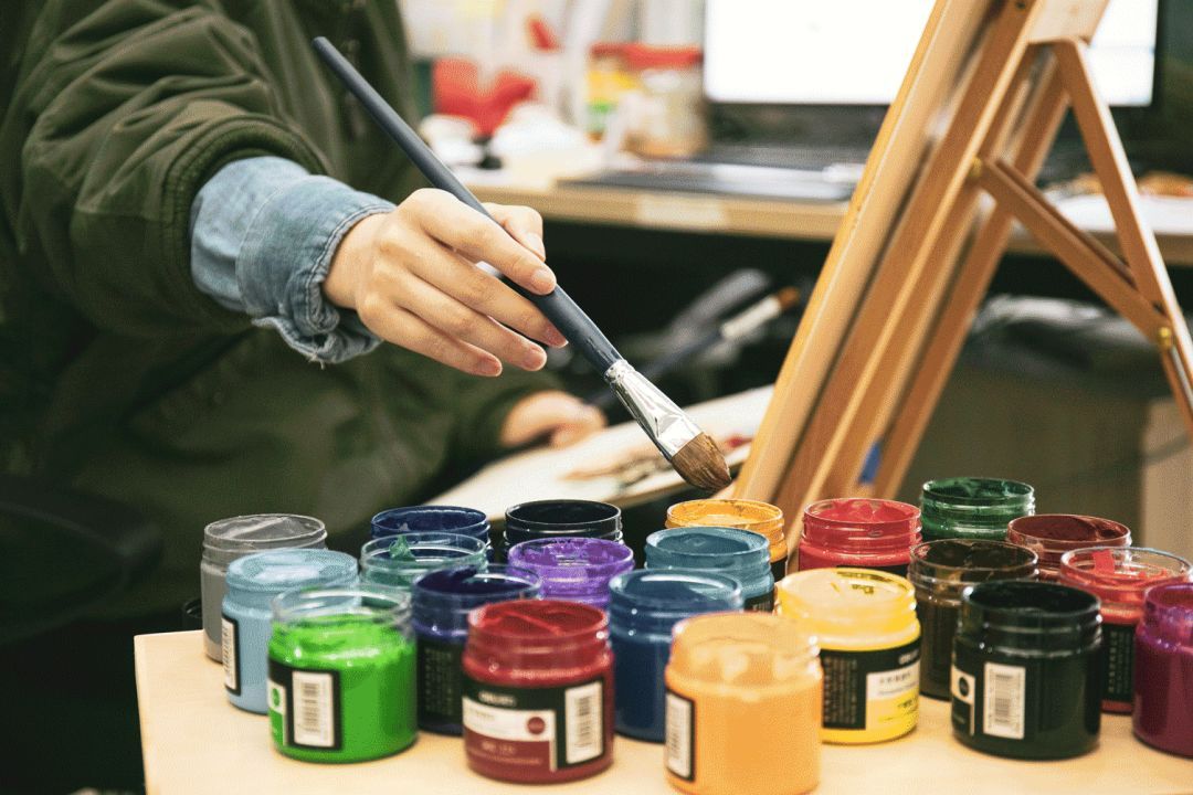 [共青团中央]“你都是个大学生了，教教小孩没问题吧”