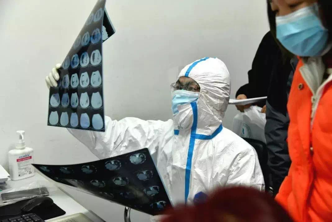 [健康中国]【你有多美】一首歌曲，献给全力防控疫情的白衣勇士们