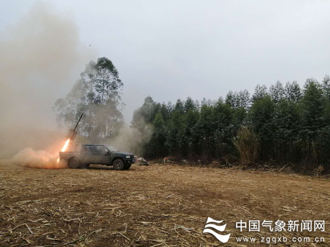 「中国气象局」合家团聚的日子里，总有人在岗位默默坚守