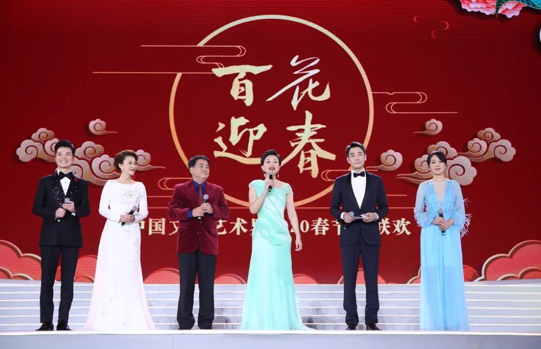 中国文艺界春节大联欢,"百花迎春"广东卫视今晚精彩绽放!