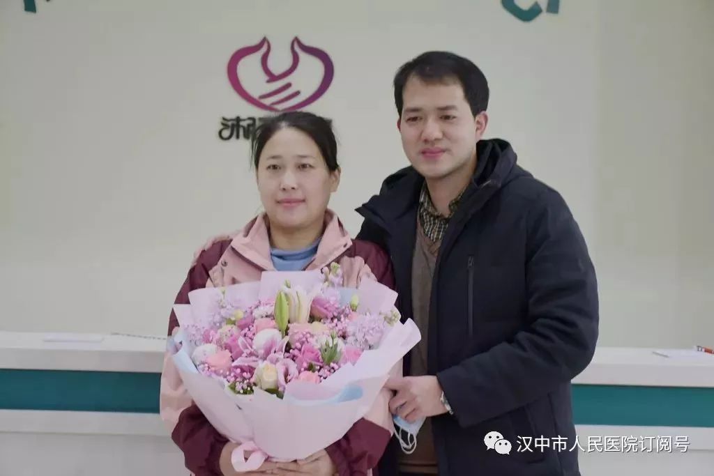 【女性之声】致敬巾帼逆行者！请你们平安归来！