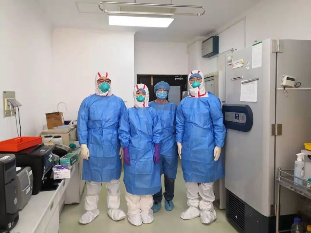 #健康中国#【你有多美】过年本该回到家人身边，但他们做了同样的决定