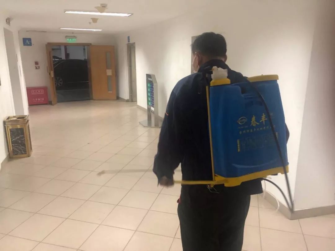 「建设者报」抗击疫情！中建一局在行动