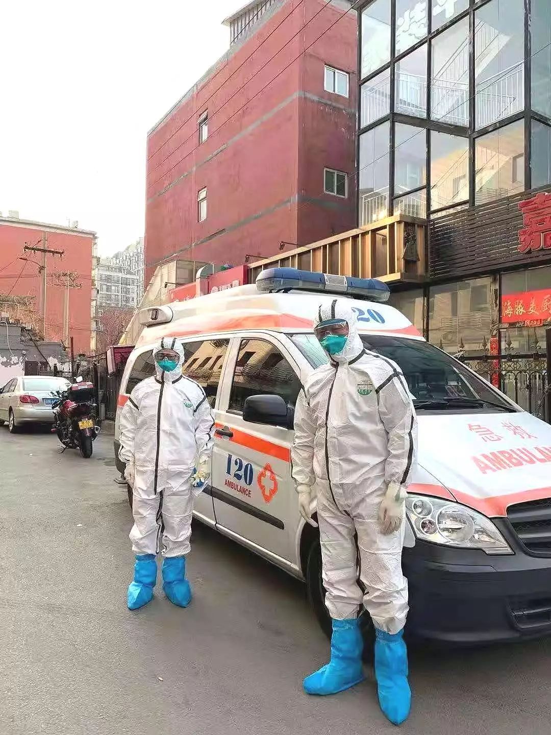 「建设者报」抗击疫情！中建一局在行动