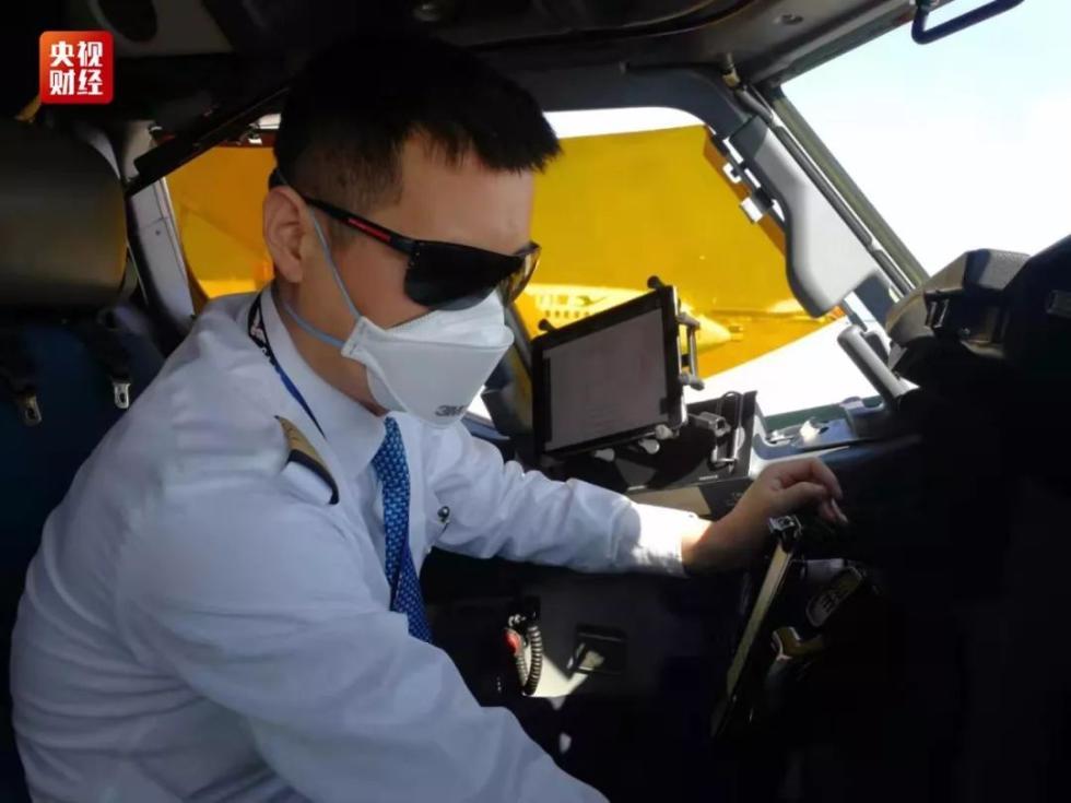 #央视财经#MF8675，MF8663已出发！接湖北同胞，回家！