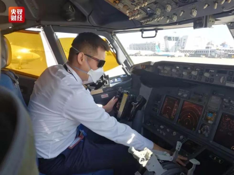 #央视财经#MF8675，MF8663已出发！接湖北同胞，回家！