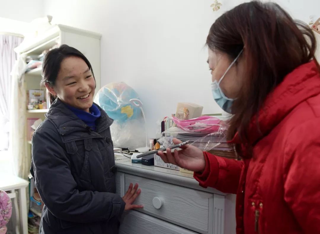 健康中国@【你有多美】14岁女孩致医生父亲：“没有一个冬天不可逾越”