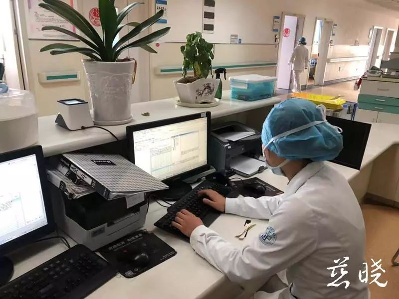 「健康中国」【你有多美】奔赴抗疫第一线，他们无怨无悔