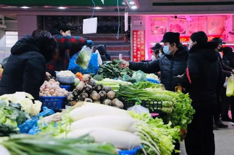 「上观新闻」上海蔬菜究竟紧缺吗？需要囤菜吗？真实数据告诉你答案