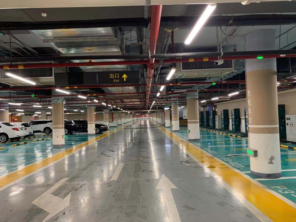 场景1: p3停车场停车不到一半