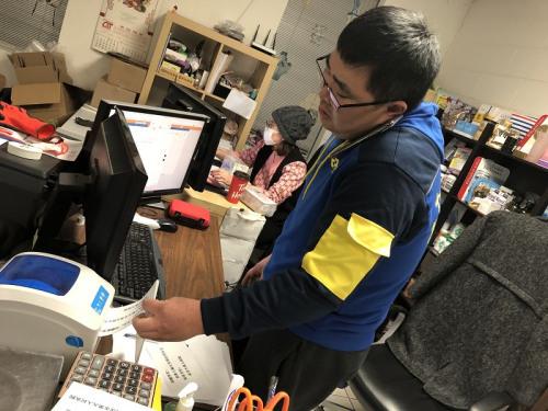 【中国侨网】为湖北加油献爱心 加拿大魁北克华社积极捐款捐物