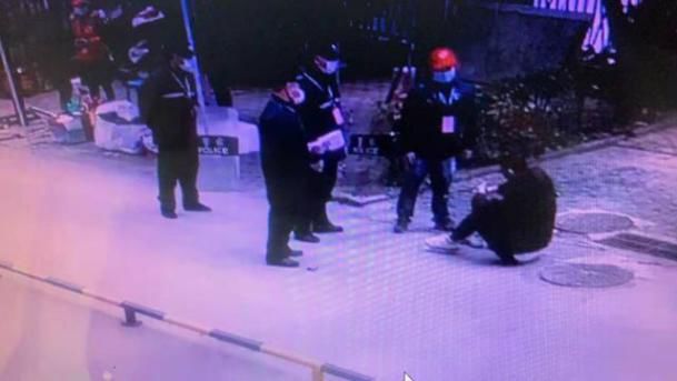 法制日报：气愤！隐瞒病情致百余人密切接触、居家隔离却放肆逛街、瞒发热咳嗽症状欺骗走访调查人员……