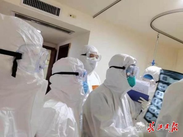 【青春湖北】泪目！“我们不要感谢，只希望你们平安。”