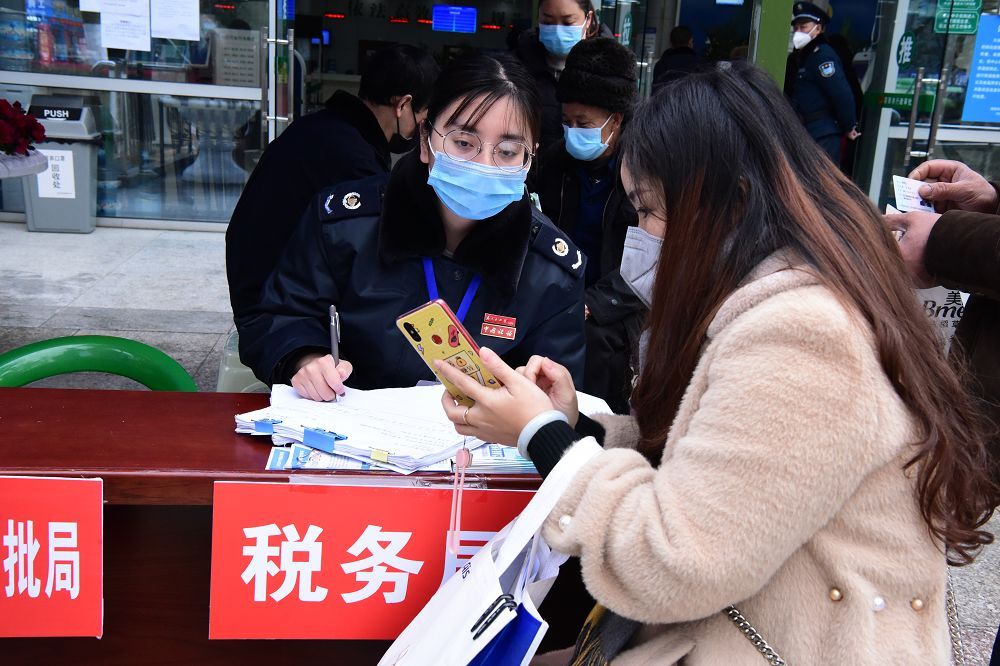 国家税务总局：各地税务部门严格落实防疫措施 扎实有效开展税收工作