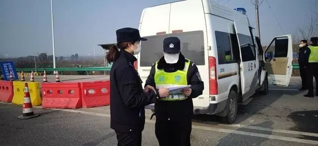 「法制日报」催泪！疫情面前哪有那么多感同身受，有的只是好好活着