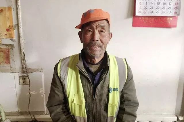 「法制日报」催泪！疫情面前哪有那么多感同身受，有的只是好好活着