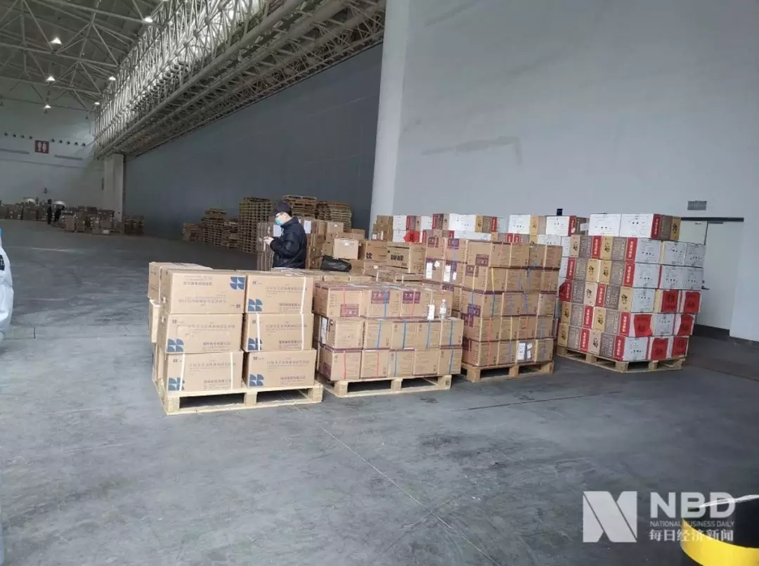 「每日经济新闻」武汉市场监管局：绕开红会捐赠，凡涉嫌违法违规的行为将依法处理