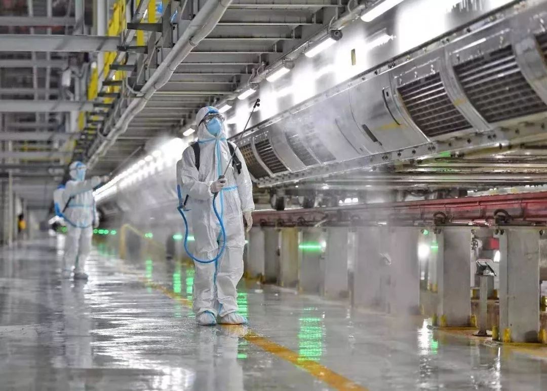 [共青团中央]热血生力军，情洒战疫第一线