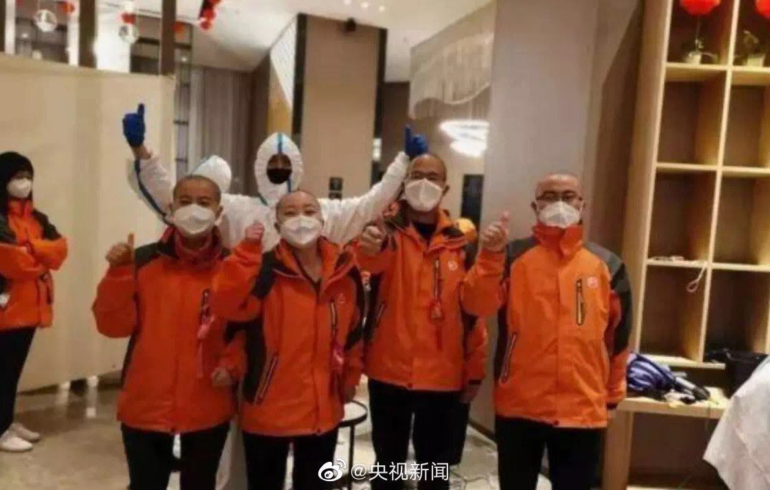 「文汇报」没有长发及腰，依然颜值爆表！驰援武汉前，天使纷纷理了短发，真是帅哭我们了……