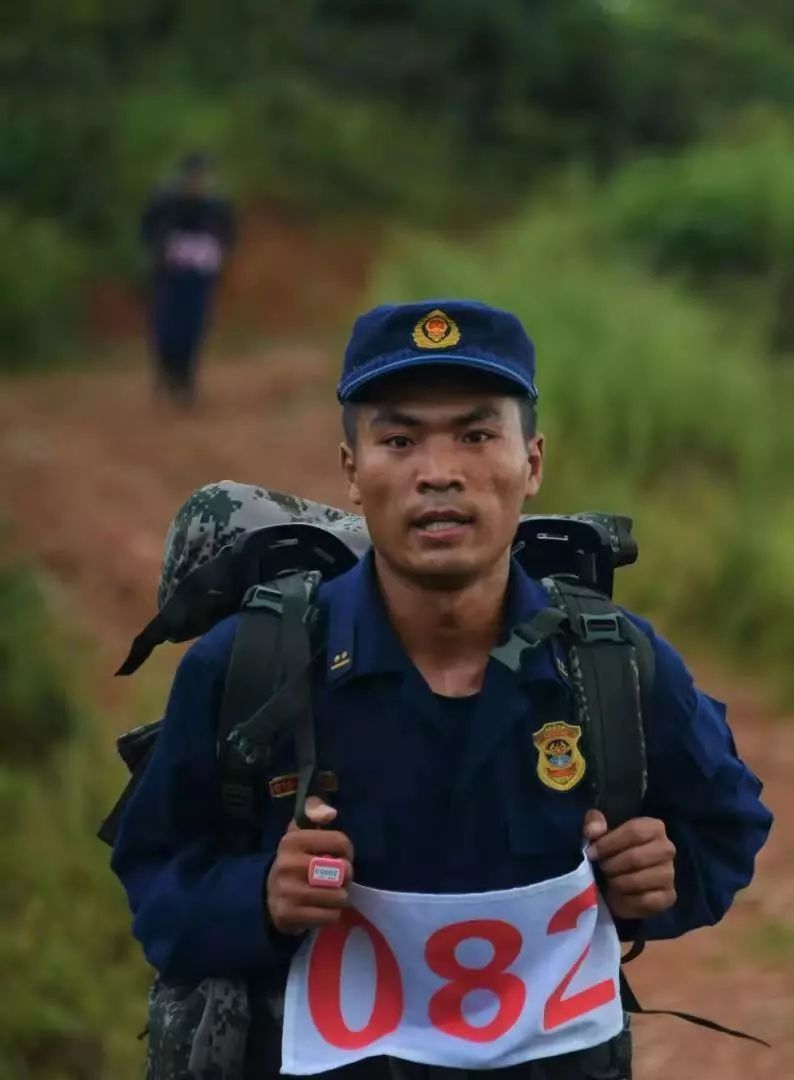 「应急管理部」最美“逆行者”：携手奋斗在＂战疫＂一线的森林消防＂夫妻档＂